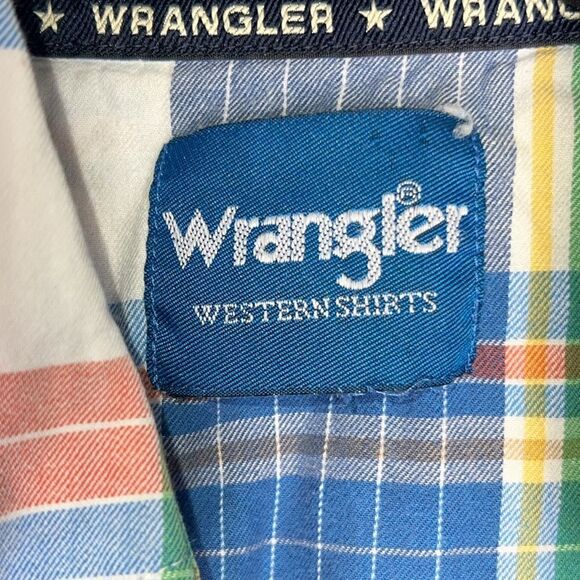 Wrangler, western style, short sleeve button-down shirt - Picture 5 of 8